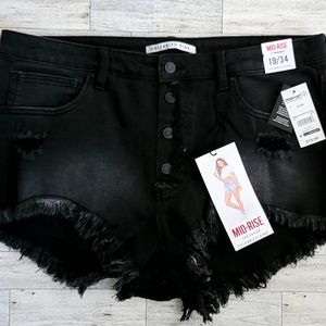 Black Mid-Rise distressed shorts Size 19/34